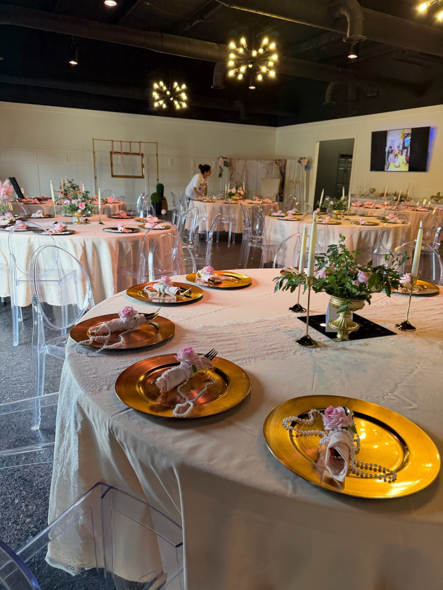 Showers & Receptions